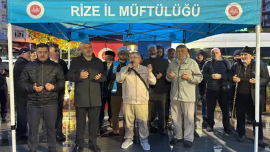 Rizeli Hacı Adayları Dualarla Kutsal Topraklara Uğurlandı
