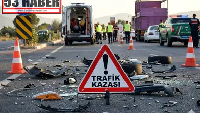 Kars-Iğdır Karayolu'nda Vali koruma aracıyla sivil otomobil çarpıştı: 4 yaralıdan 3'ü polis!