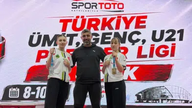 Artvinli Karatecilerden Uşak’ta Büyük Başarı