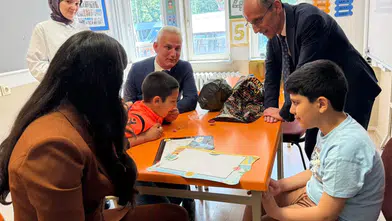 Şalpazarı'nda Karne Heyecanı: Öğrenciler Karnelerini Protokolün Katılımıyla Aldı