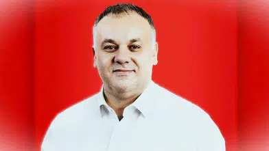 Buca Yerel Yönetiminden Barış Özreçber Kimdir?