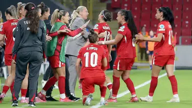 Türkiye'nin 2027 FIFA Kadınlar Dünya Kupası Hedefi İçin Belirleyici Kura Günü!