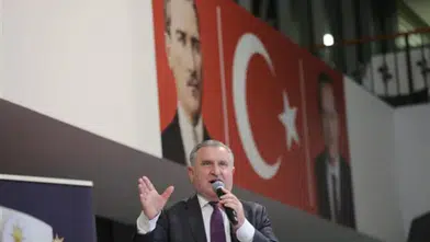 Bakan Bak, Türkiye Basketbol Federasyonu Kütüphanesi'nin açılışına katıldı