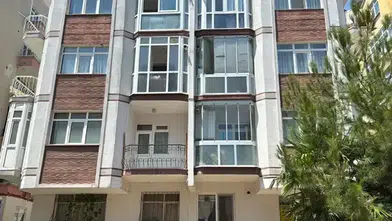 Ablasının cansız bedeniyle 1 hafta aynı evde yaşadı