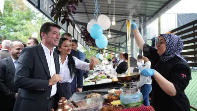 Ortahisar'da Köy Ürünleri Pazarları Her Pazar Vatandaşları Bekliyor
