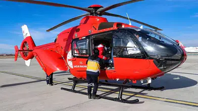 Kastamonu'da ambulans helikopter inme geçiren hasta için havalandı