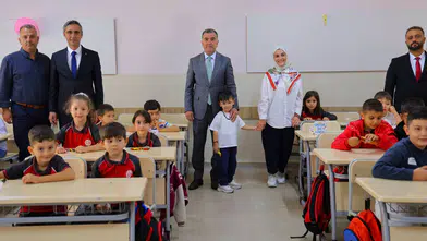 Vali Eldivan, Uyum Haftasında Birinci Sınıf Öğrencileriyle Buluştu