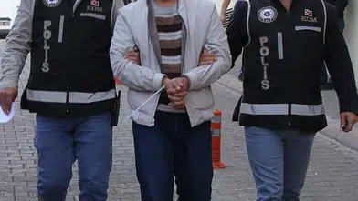 FETÖ'nün Yeni Yapılanmasına MİT ve Emniyet'ten Şok Operasyon: 4 Kişi Gözaltında!