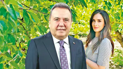 Muhittin Böcek'ten İki Kadına Skandal Teklif: Tepkiler Çığ Gibi Büyüyor!