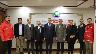 Kızılay Genel Sekreter Yardımcısı Şükrü Can'dan Rize Valisi İhsan Selim Baydaş'a Ziyaret