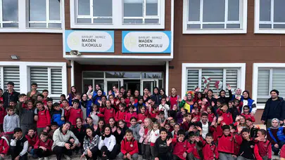 Bayburt'ta Merkezim Her Yerde Projesi'yle Öğrencilere Eğlenceli Etkinlikler Düzenlendi