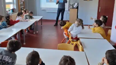 Kalkandere Anaokulunda Miniklere Akran Zorbalığı Eğitimi