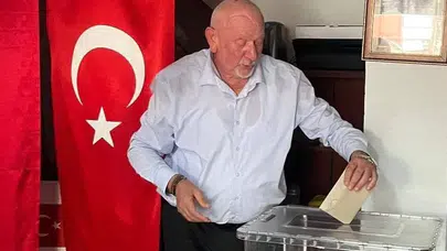 Güneysu’da Yeni Parti Kongresi: Recep Karaosman Yeniden İlçe Başkanı