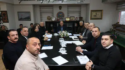 Arhavi Belediyesi’nde Şubat Ayı Birim Amirleri Toplantısı Yapıldı