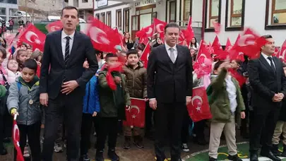 Rize’de İlk Ders Bayrak Sevgisi Temasıyla Başladı