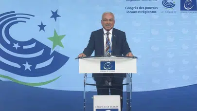 Ordu Büyükşehir Belediye Başkanı Güler, Fransa'da Türkiye'nin yerel yönetim vizyonunu tanıttı