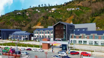 Güneysu Tenzile Erdoğan Devlet Hastanesi Hasta Kabulüne Başladı