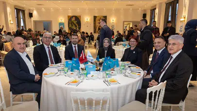 Basın İlan Kurumu'nun gelenekselleşen iftar sofrası Darülaceze'de kuruldu