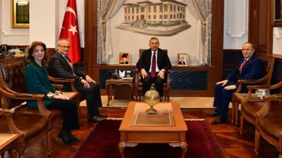 Trabzon Üniversitesi Tıp Fakültesi Dekanı Prof. Dr. Ahmet Şen’den Vali Tahir Şahin’e Ziyaret