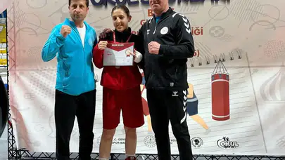 Karslı Boksör Ebrar Kavak, Türkiye Şampiyonu Unvanını Kazandı!
