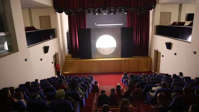 Maçka’da Çocuklar Hacivat ve Karagöz ile Buluştu