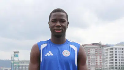 Çaykur Rizesporlu Diakite: Kariyerimle ilgili çok büyük umutlarım var