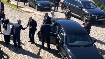 Cumhurbaşkanı Erdoğan Rize’de: Eşi Emine Erdoğan ve Yakınlarıyla Handüzü’ne Çıktı