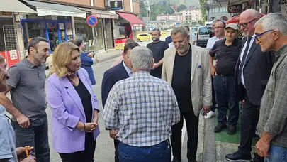 Yeni Parti Heyeti Rize’de Sahaya İndi: Esnaf, Muhtarlar ve Afet Bölgeleri Ziyaret Edildi