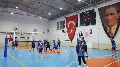 Şalpazarı’nda Kurumlar Arası Voleybol Turnuvası Sona Erdi