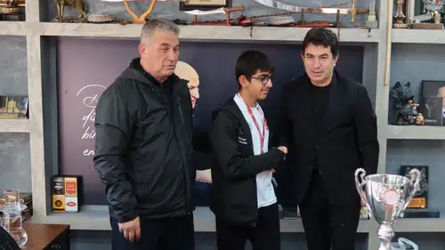 Kars'taki Taekwondo Turnuvası'nda İspir, 16 madalya ile zafer kazandı