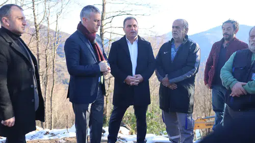 Yomra’da Taş Ocağına Tepki: Başkan Bıyık Mahalle Sakinleriyle Bir Araya Geldi