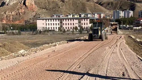 Bayburt’ta Mevsimlere Rağmen Hizmet Mesaisi Sürüyor