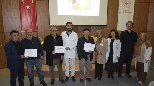 Bayburt Devlet Hastanesi’nde Diyabet Okulu Eğitimleri Tamamlandı