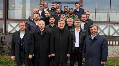 Ortahisar'da Tashih-i Hurûf Kursu'nda Veda Yemeği Coşkusu