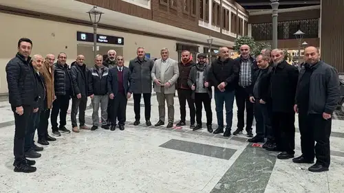 Ümre Vazifesini Tamamlayan Başkan Çiftçi Yurda Döndü