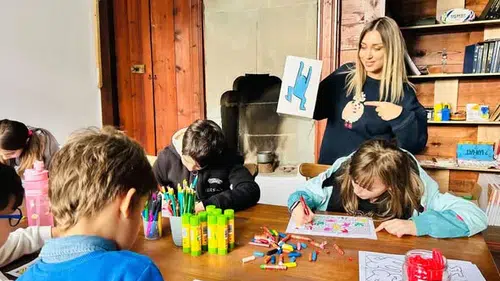 Hopa Belediyesi’nde Sanat ve Felsefe Atölyeleri Çocuklarla Buluşmaya Devam Ediyor