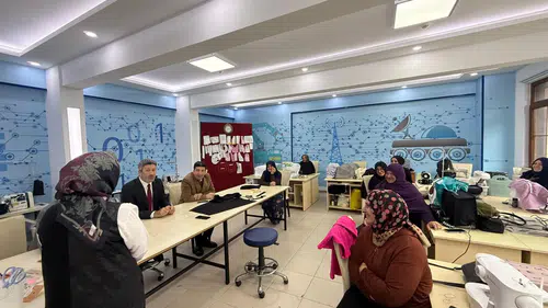 Güneysu’da Halk Eğitim Kurslarına Ziyaret