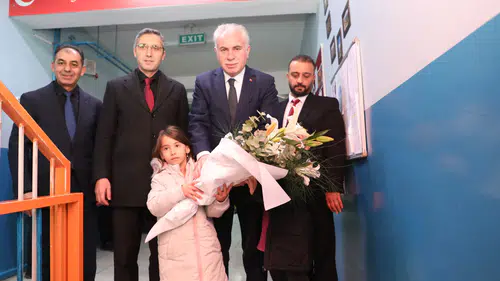 Bayburt’ta 14 Bin 319 Öğrenci Karne Sevinci Yaşadı