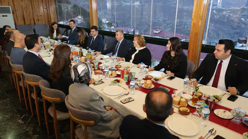 Artvin’de İdareciler Günü Programı Düzenlendi