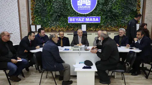 Erzurum'da Halk Günü'nde vatandaşların talepleri dinlendi