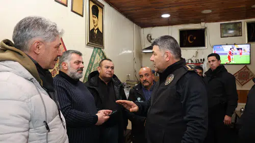 Erzurum Emniyet Müdürü esnaf ziyaretinde halkla buluştu