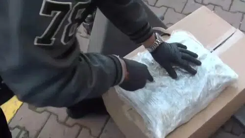 Konya'da Avukat ve Arkadaşının Uyuşturucu Operasyonu ile Gözaltına Alındığı Belirtildi