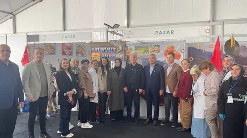 AK Parti Pazar Teşkilatı, 6. Rize Gastronomi Günleri’ne Katıldı