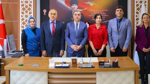 Bayburt Valisi Mustafa Eldivan’dan Aile ve Sosyal Hizmetler İl Müdürlüğü’ne Ziyaret