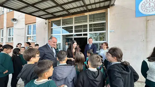 Kaymakam Ayşe Karaca Nas’tan Serhat İlkokulu ve Ortaokulu’na Ziyaret