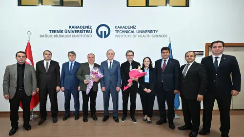 Sağlık Bilimleri Enstitüsünde Devir Teslim Töreni Gerçekleştirildi