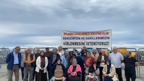 Pazar’da kafes balıkçılığı tepkisi büyüyor: Balıkçı köyü halkından AK Parti’ye istifa kararı