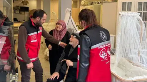 Rize’de Yaşlı Vatandaşların İhtiyaçları İçin Hane Ziyaretleri Sürüyor