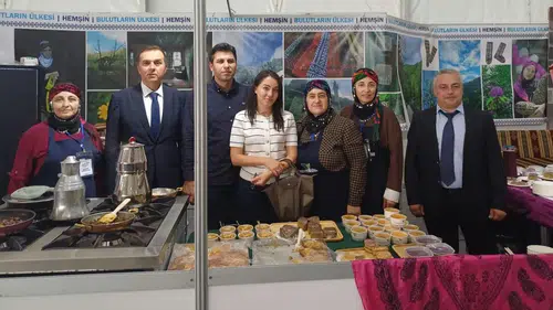 Gastronomi Rize Günleri’nde Hemşin Rüzgârı Esti: Lobcazeri Yarışmasında Üçüncülük!