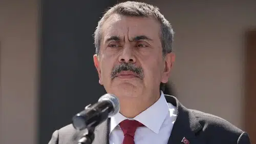 Şok! Başakşehir’deki okulda meydana gelen saldırıda bir öğrenci yaşamını yitirdi